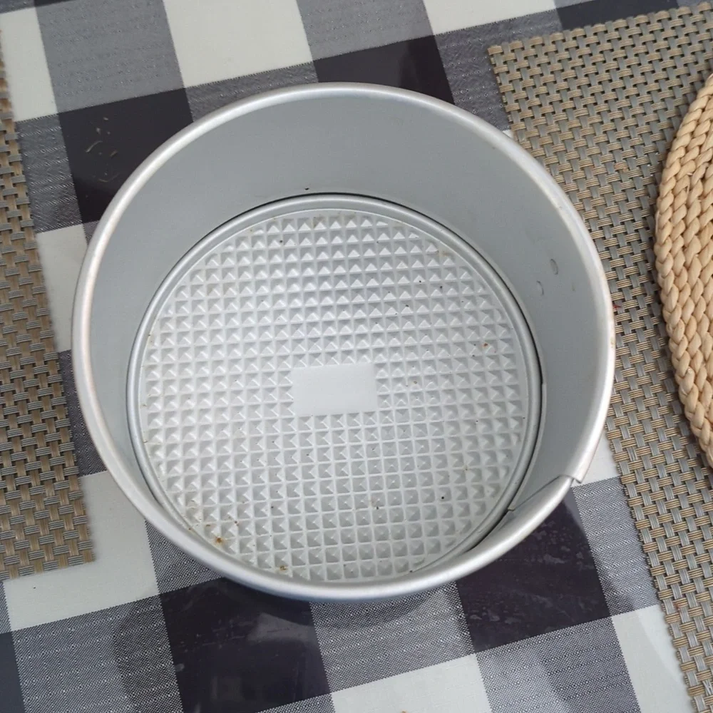 Wilton spring pan